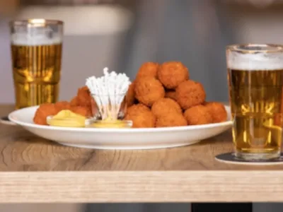 rondleiding bierbrouwerij bitterballen