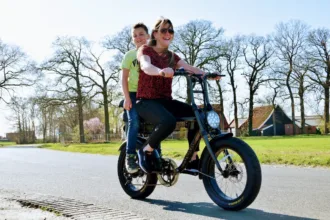 Knaap Bike rijden in Ootmarsum