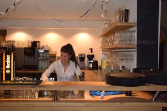 Open bar 4 uur met bittergarnituur