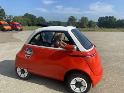microlino-huren-rood